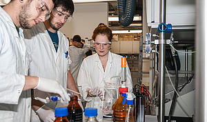 Die Arbeit im Labor kommt beim neuen Bachelor-Studiengang "Angewandte Naturwissenschaften" nicht zu kurz.